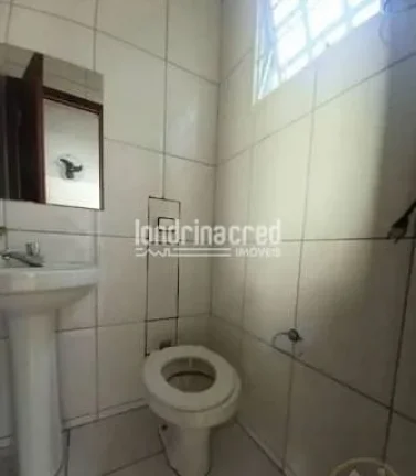 Imagem CASA NO JARDIM MONTE SINAI COM 03 QUARTOS SENDO 01 SUITE 02 BANHEIROS 4 VAGAS DE GARAGEM.