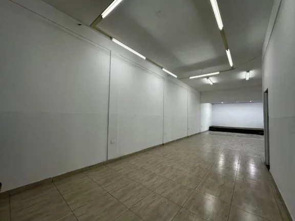 Imagem Salão para alugar, 82 m² por R$ 2.800,00/mês - Vila Urupês - Suzano/SP