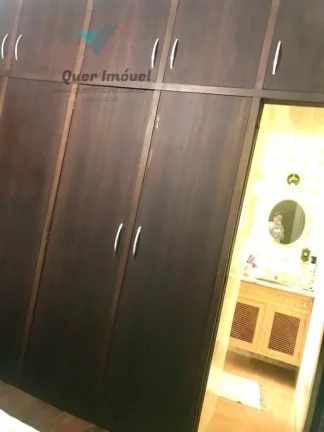 Imagem Oportunidade única: Casa de luxo na Ribeirânia, Ribeirão Preto-SP, Zona Leste! 4 quartos, 4 suítes, 2 salas, 5 banheiros, 4 vagas, 437,50m². Quer Imóvel Negócios Imobiliários.