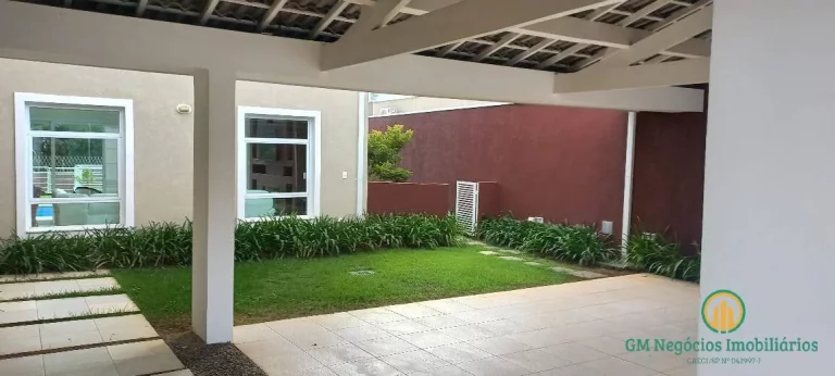 Imagem Maravilhosa moderna clean, com 3 suítes, a master com 2 closets, piscinas,