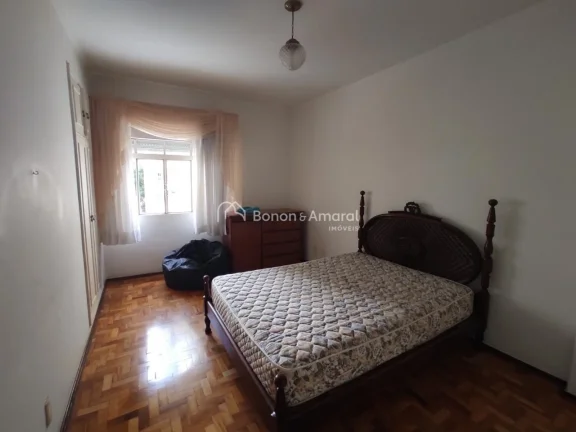 Imagem Amplo apartamento com 3 quartos, sendo 1 suíte, sala com 2 ambientes, cozinha planejada, área de s...
