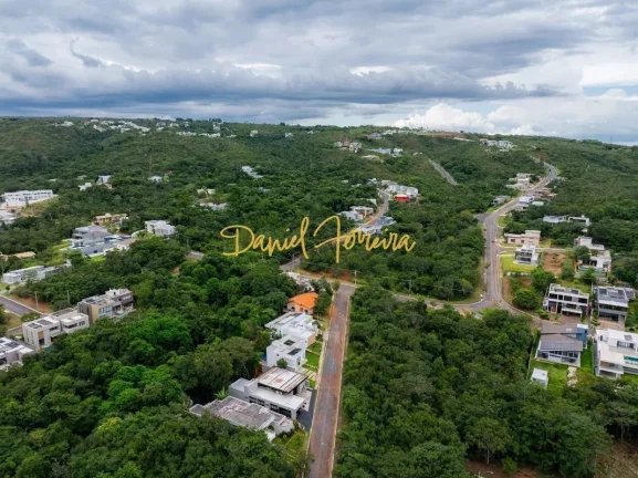 Foto do imóvel: Lote à venda Condominio Santa Monica - Com fundo e vista livre para reserva