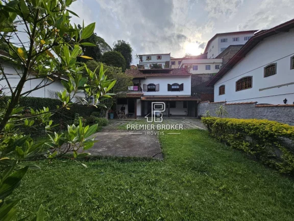 Imagem Casa à venda, 238 m² por R$ 1.200.000,00 - Tijuca - Teresópolis/RJ
