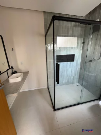Imagem VENDO / ALUGO CASA DE 3 DORMITÓRIOS SENDO UMA SUÍTE COM CLOSET NO SIM