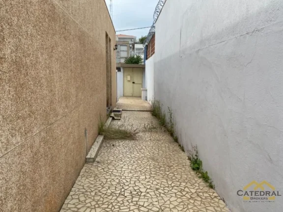 Imagem Casa com 3 quartos (1 Suíte) à venda - Jardim Ana Maria - Jundiaí/SP