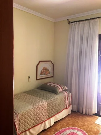 Imagem EXCELENTE CASA, BEM LOCALIZADA NO JARDIM ESTORIL 3.