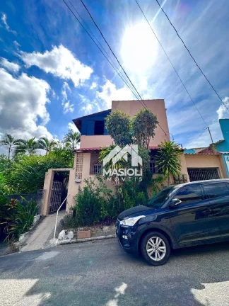 Imagem Casa duplex ampla e arejada com 2 kitnetes em Vila Garrido