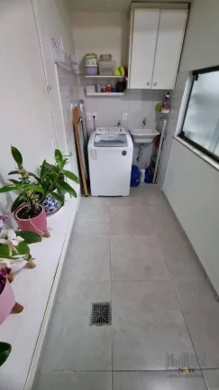 Imagem Sobrado à venda em condomínio fechado na Vila Leopoldina São Paulo SP com 3 dormitórios, 1 suíte, 4 vagas de garagem e 192m².