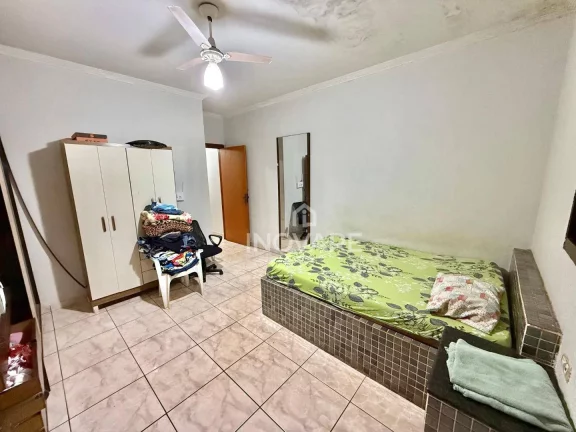 Imagem Casa com 4 dormitórios à venda, 183 m² por R$ 400.000,00 - Setor Central - Itumbiara/GO