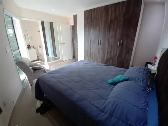Imagem Sobrado Triplex na Vila Tupi em Praia Grande SP