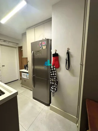 Imagem Apartamento à venda com 3 dormitórios (1 suíte), varanda com churrasqueira e 2 vagas – Condomínio com lazer completo