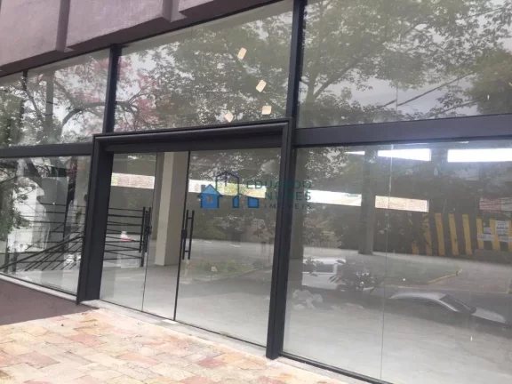 Imagem EXCELENTE PRÉDIO COMERCIAL NA FLORESTA