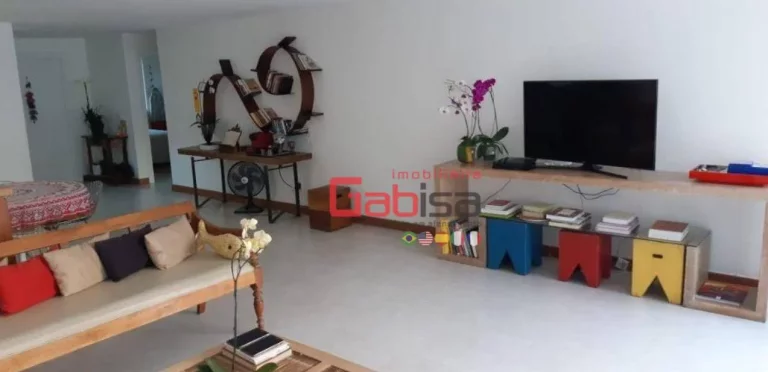 Imagem Casa com 5 dormitórios à venda, 310 m² por R$ 2.600.000,00 - Village de Búzios - Armação dos Búzios/RJ