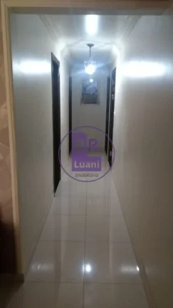 Imagem Casa a Venda - Excelente Imóvel para Moradia ou Locação