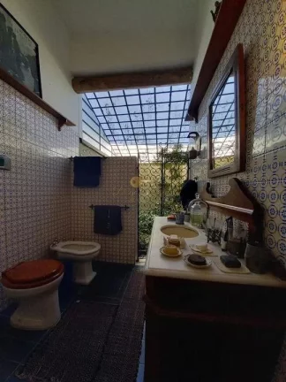 Imagem Casa para Venda em Teresópolis / RJ no bairro Golfe