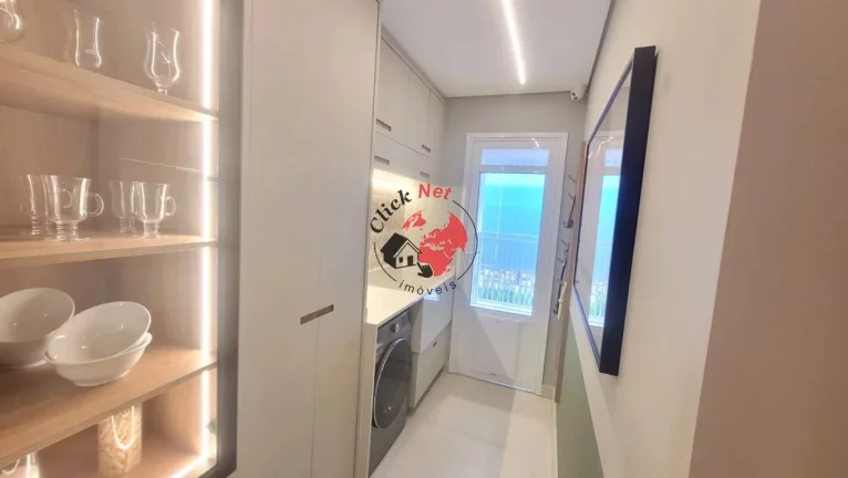 Imagem Apartamento à Venda a 1 quadra da praia no bairro Embaré em Santos