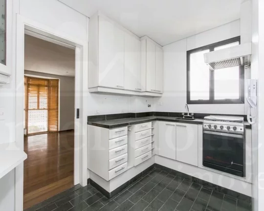 Imagem Apartamento Duplex ensolarado em Pinheiros com 130m², 1suíte e 2 vagas.
