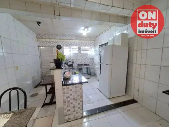 Imagem Sobrado à venda, 58 m² por R$ 280.000,00 - Castelo - Santos/SP