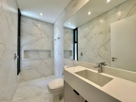 Imagem Casa 4 Dormitórios - Bairro Atlantida