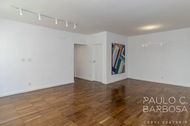 Imagem Jardim Paulista - 2 Suítes - 1 Vaga - 105m² - Reformado