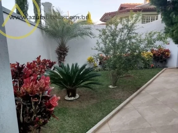 Imagem Casa para Venda em Atibaia, Jardim Itaperi, 5 dormitórios, 4 suítes, 5 banheiros, 3 vagas