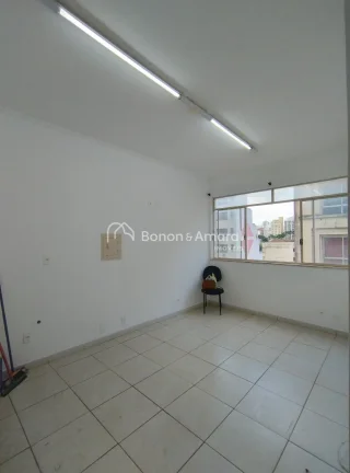 Imagem Salas comerciais à venda ou para locação em localização privilegiada, na Avenida Francisco Glic...