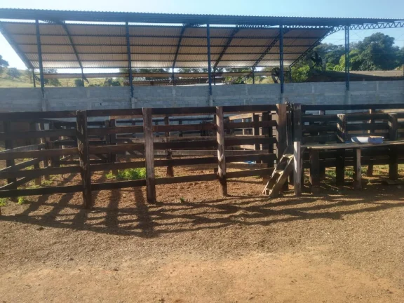 Imagem Sítio para Venda em Tuiuti, Rural, 3 dormitórios, 1 suíte, 4 banheiros, 10 vagas