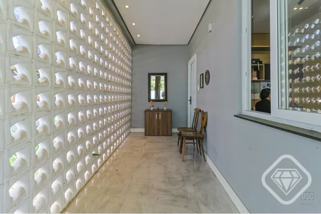 Imagem Casa de luxo no Jardim Isabel
Conforto, elegância e privacidade na rua mais charmosa da Zona Sul

V...