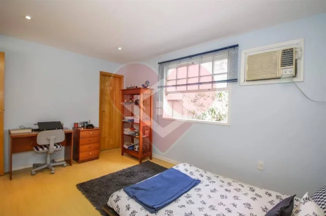 Imagem Casa de Luxo na Barra da Tijuca – 4 Suítes, Piscina