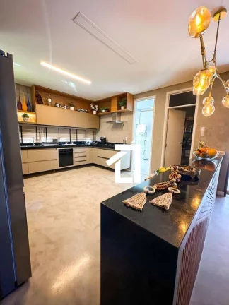 Imagem Casa em Condomínio Beira-Mar | 4 Suítes | 819M2 | Piscina | Vista Mar Nascente