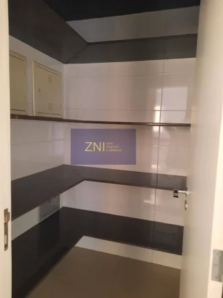 Imagem Casa Alto Padrão em Condomínio à Venda no Jardim Botânico, R 1253