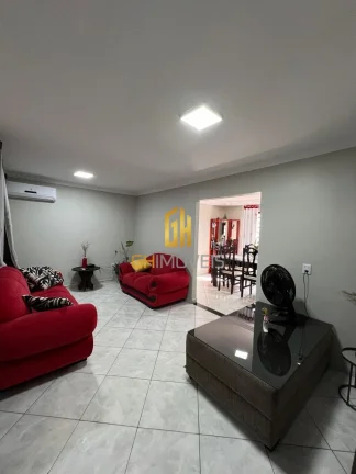 Imagem GH1976

Casa com 3 quartos em Cidade Satélite São Luiz, em terreno com 300m² com 242m² de área ...
