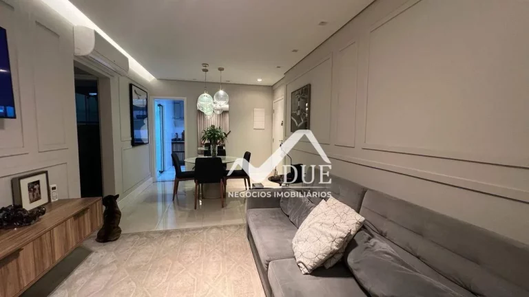 Imagem Lindo Apartamento à venda 2 quartos com dependência no Embaré em Santos