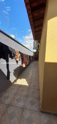 Imagem Casa para Venda em Limeira, Residencial Econômico Manoel Simão de Barros Levy, 3 dormitórios, 1 suíte, 2 banheiros, 1 vaga