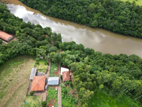 Imagem Casa mobiliada frente para água com churrasqueira e pomar em Boa Vista da Aparecida