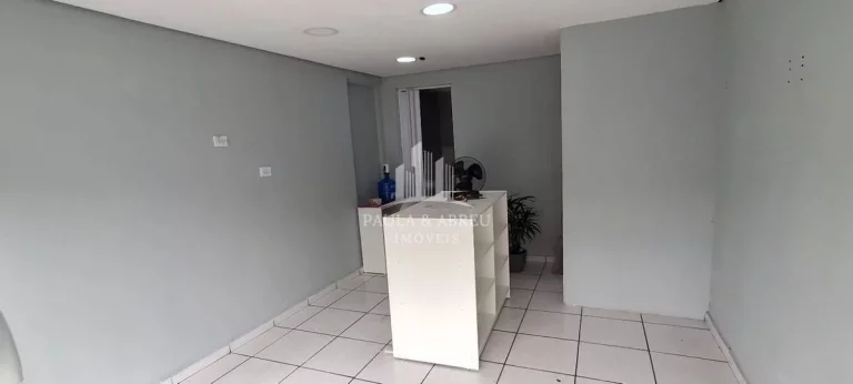 Imagem São 2 Casas e 1 Salão Comercial, 125m², 4 Cômodos cada, Escritura, Na principal Avenida do Jardim Esperança, Mauá-SP