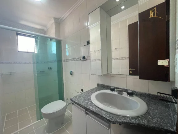 Imagem Apartamento com 4 quartos para alugar, 107 m² por R$ 3.300/mês - Cabral - Curitiba/PR