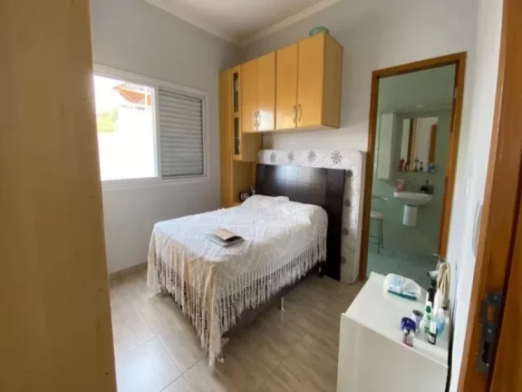 Imagem MIRANTE - MANSÃO COM 6 DORMITÓRIOS, RICA EM ARMÁRIOS