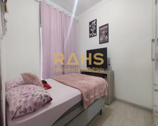 Imagem Apartamento 1 suíte mais 3 quartos no Centro em Joinville - SC por R$480.000,00. Conta com uma exce...
