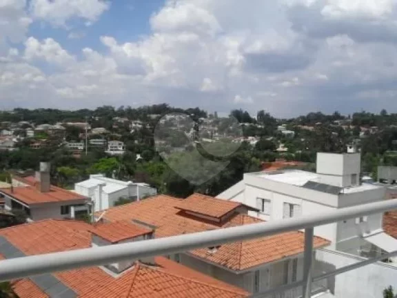 Imagem Sobrado à venda com 3 quartos, sendo 3 suítes, em Morumbi, São Paulo - SP
