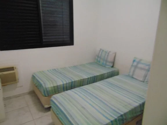 Imagem Cobertura duplex com mobília, 03 suítes sendo 01 suíte master, 300 m² de área útil, 01 sala ampla para 2 ambientes, imóvel bem localizado