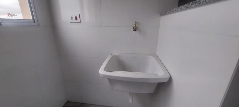 Imagem VENDA e LOCAÇÃO - Apartamento novo, no bairro Vila Margarida, situado na zona Leste, região Leste.