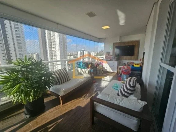 Imagem Apartamento 200m², 3 dormitórios, sendo 3 suites, sendo a master com closet e banheira, além de s...