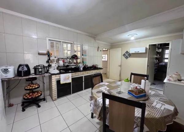 Imagem Casa 340m2, 5 quartos, Rua Vila Lobos, Tamandaré-Esteio