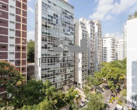 Imagem Apartamento Reformado à venda em Higienópolis, com 3 quartos e 2 vagas, 244 m².