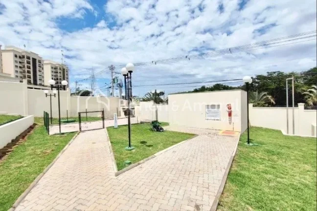 Imagem Encante-se com este sofisticado apartamento garden, projetado por arquiteto e com acabamentos de alt...