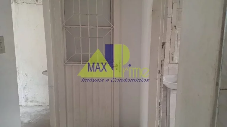 Imagem Casa para locação na Vila Guilhermina, São Paulo-SP: 2 quartos, 1 sala, 1 vaga de garagem, 100m².