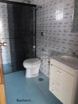 Imagem Apartamento com living para 03 ambientes, piso de tacos, dormitÃ³rios com armÃ¡rios embutidos, b...