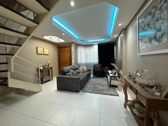 Sobrado com 2 Quartos à Venda, 118 m² em Vila Santa Clara - São Paulo