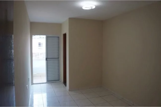 Imagem Sobrado Cidade Patriarca - 105 m² - 2 Dormitórios - 1 Suíte - Sacada - Quintal - Churrasqueira - 4 Vagas de garagem